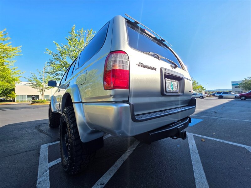 Used 2000 Toyota 4Runner Limited AWD/4WD image 11