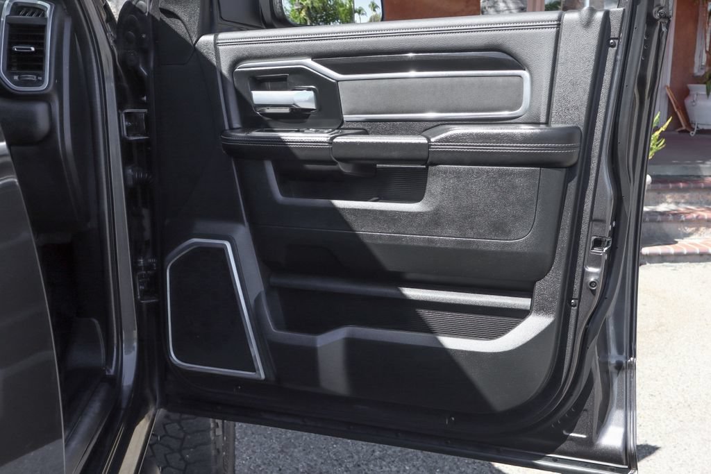 Used 2020 RAM 2500 Laramie w/ Night Edition AWD/4WD image 49