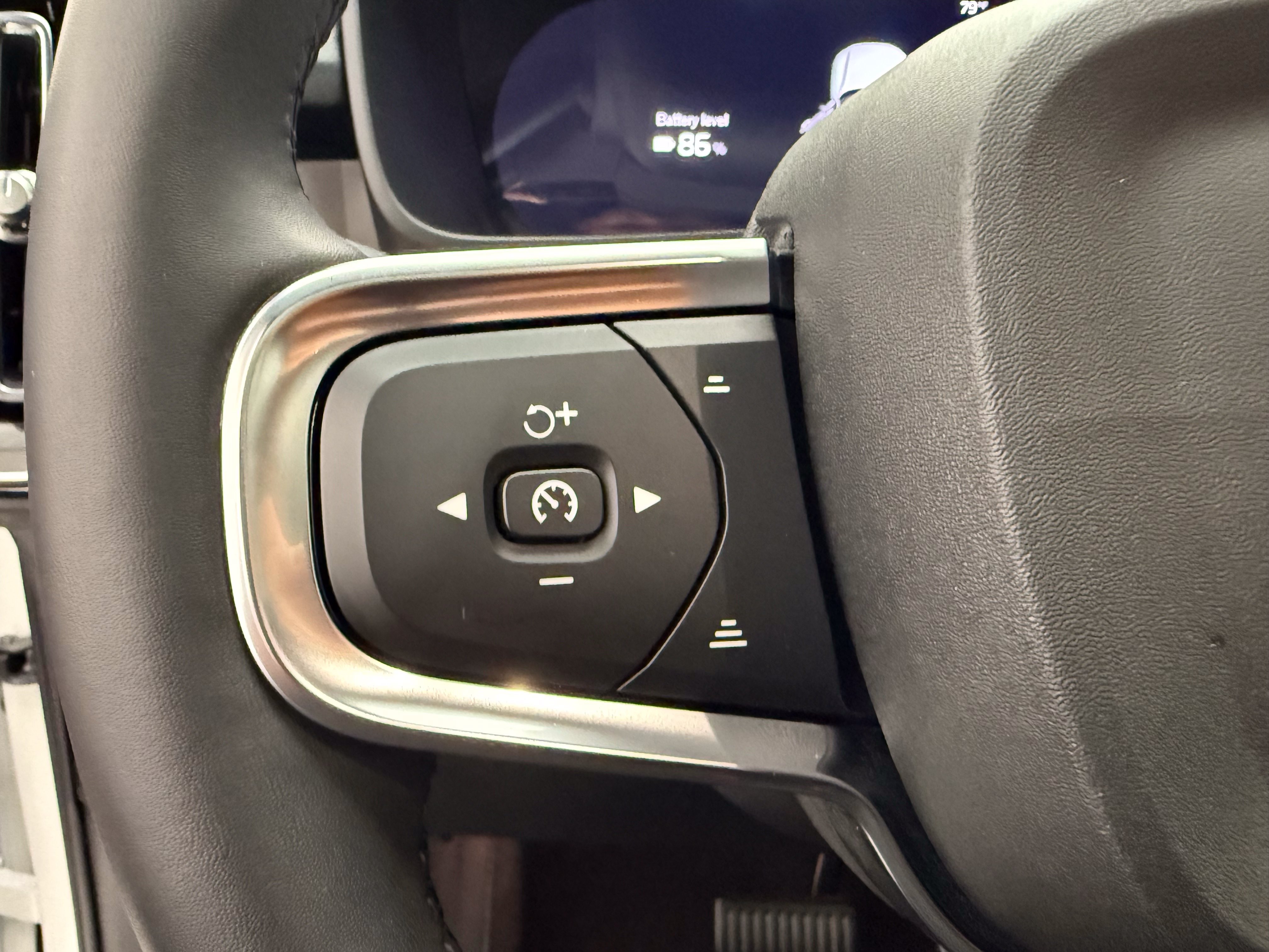 Certified 2023 Volvo C40 Recharge Core AWD/4WD image 16