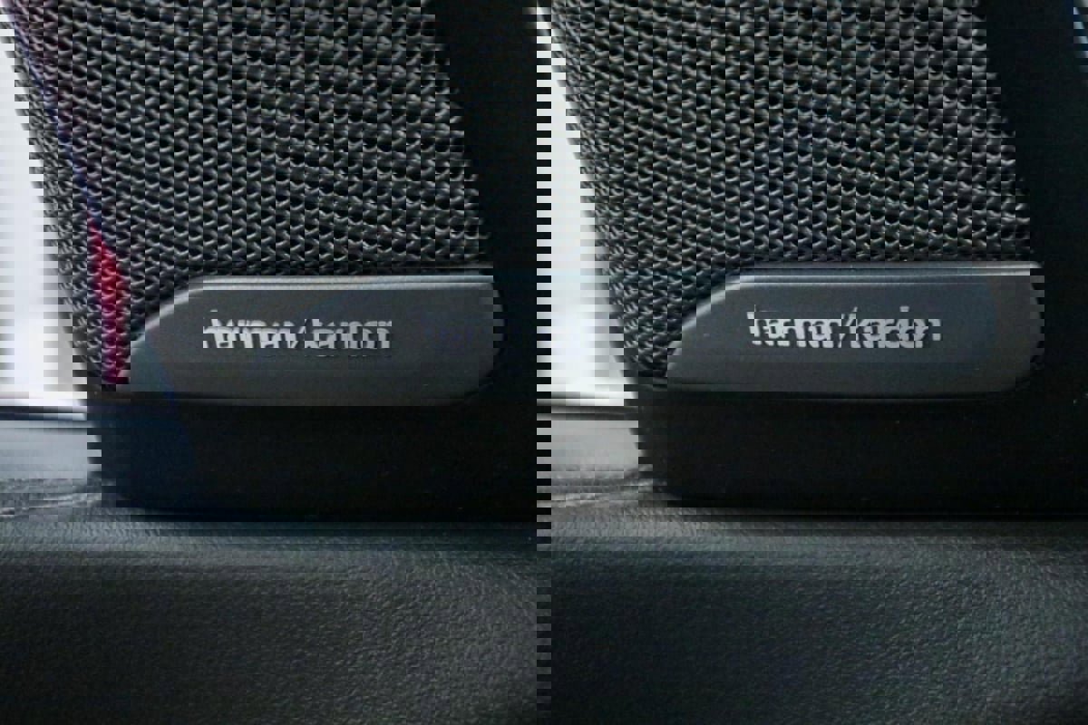 Used 2023 BMW X7 xDrive40i w/ Premium Package image 15