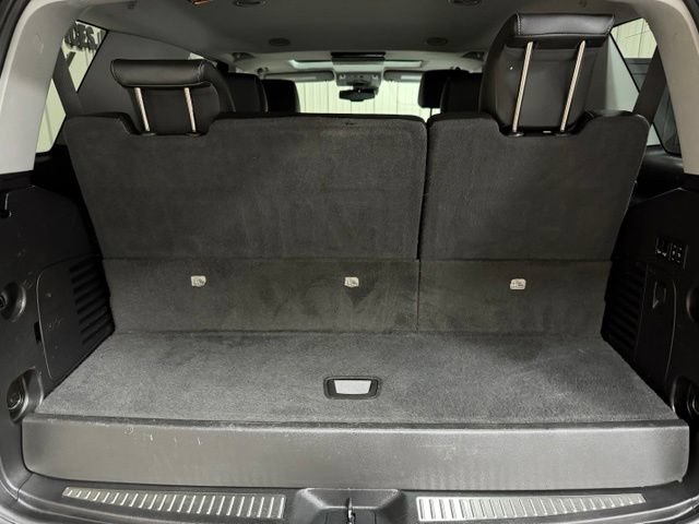 Used 2020 Chevrolet Tahoe Premier AWD/4WD image 24