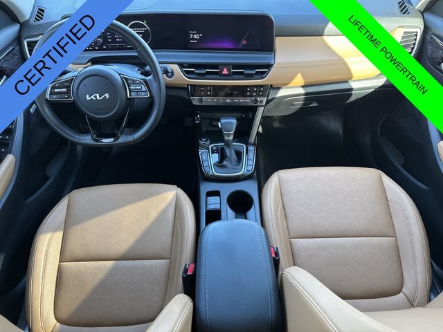 Certified 2024 Kia Seltos SX w/ SX Sunroof Package AWD/4WD image 18