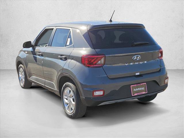 New 2026 Hyundai Venue SE image 7