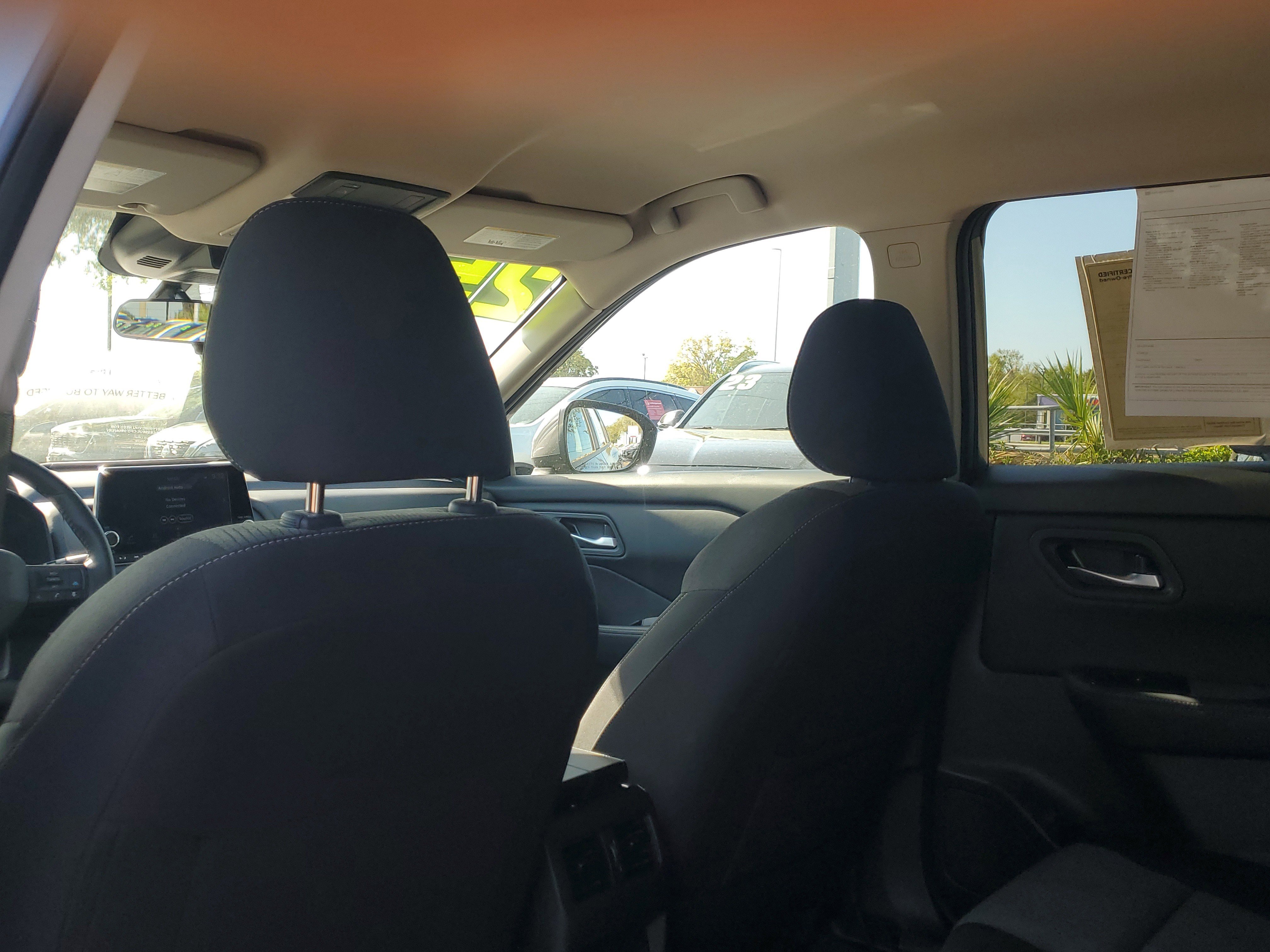 Certified 2025 Nissan Rogue SV image 12