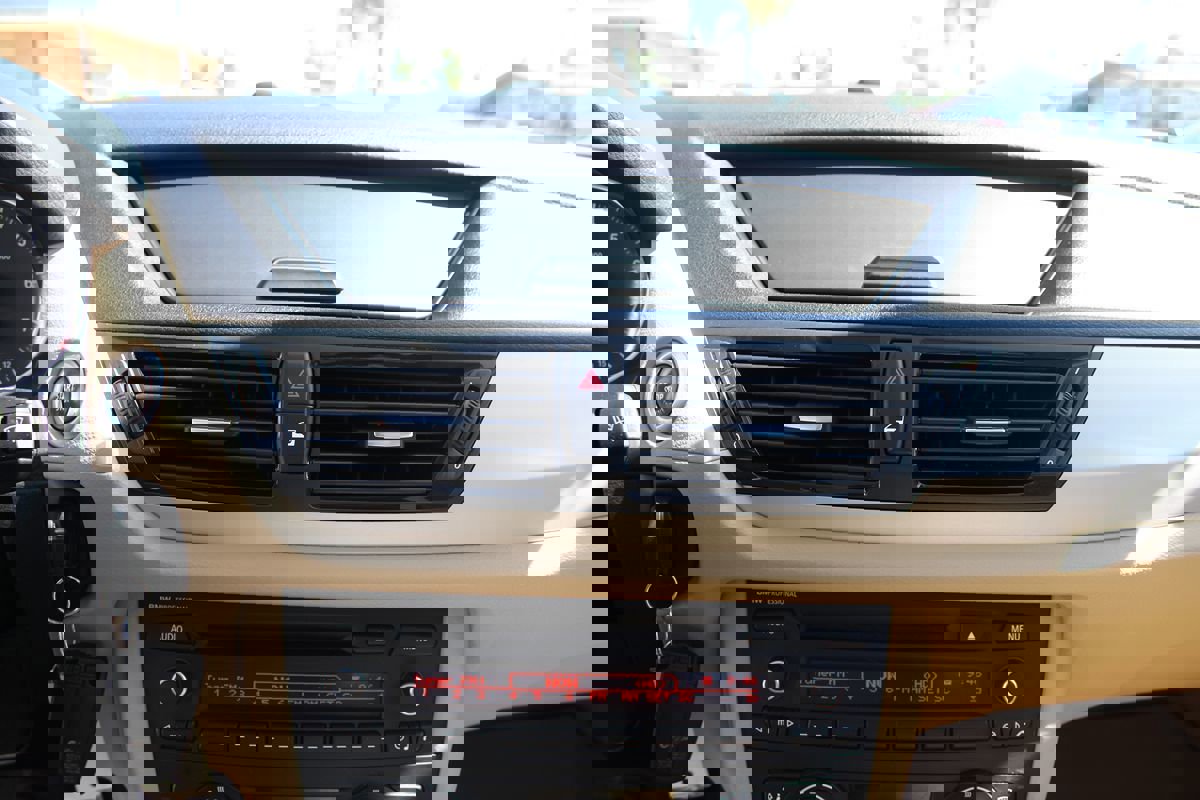 Used 2014 BMW X1 xDrive28i image 29