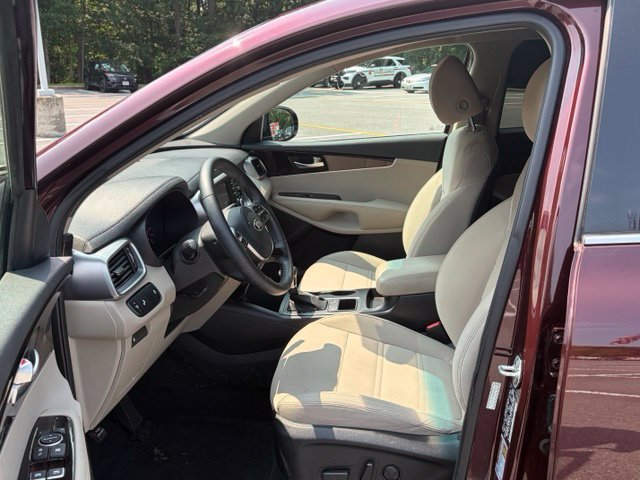 Used 2020 Kia Sorento S FWD image 15