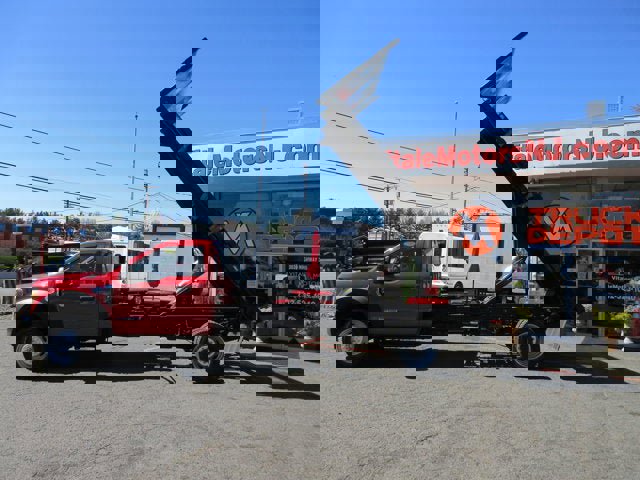 Used 2017 Ford F550 4x4 Regular Cab Super Duty image 1