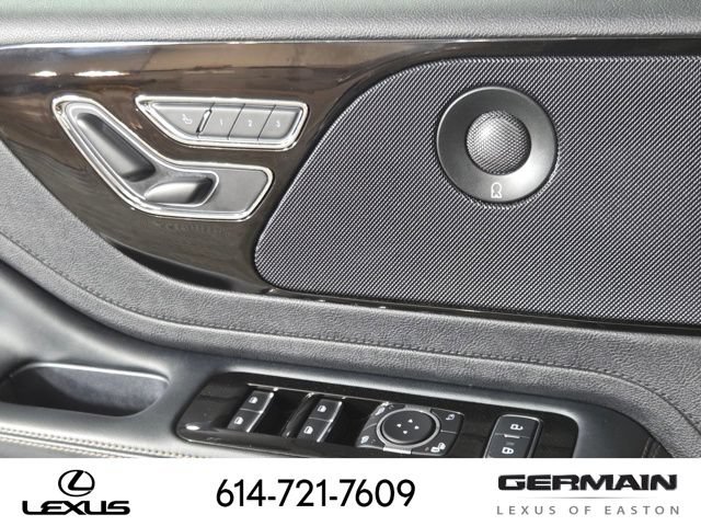 Used 2025 Lincoln Aviator AWD image 27