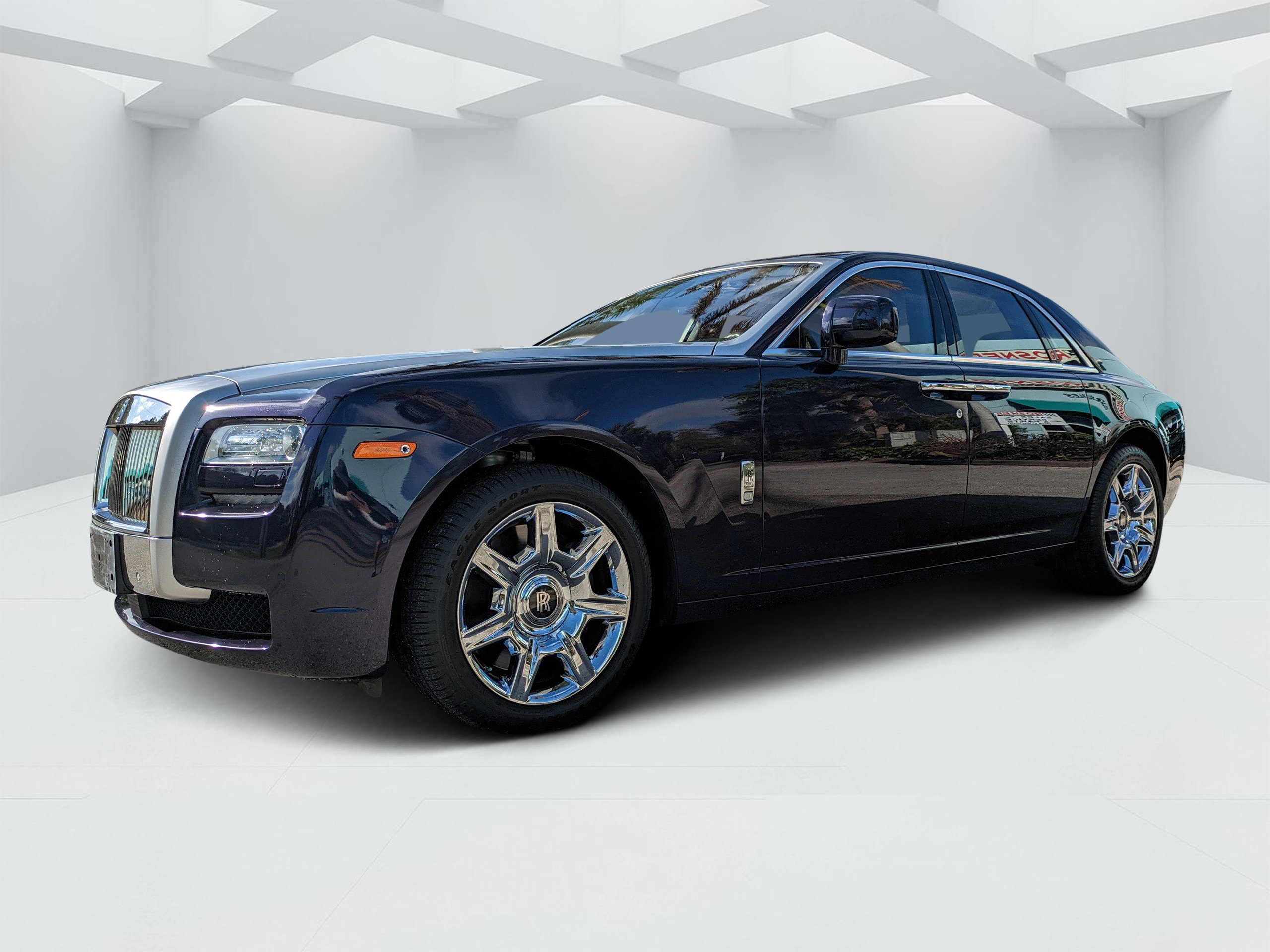 Used 2010 Rolls-Royce Ghost image 7