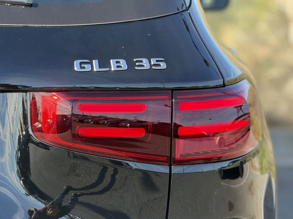 New 2026 Mercedes-Benz GLB 35 AMG 4MATIC image 11