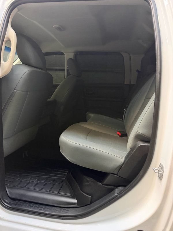 Used 2017 RAM 2500 Tradesman w/ Chrome Appearance Group AWD/4WD image 31