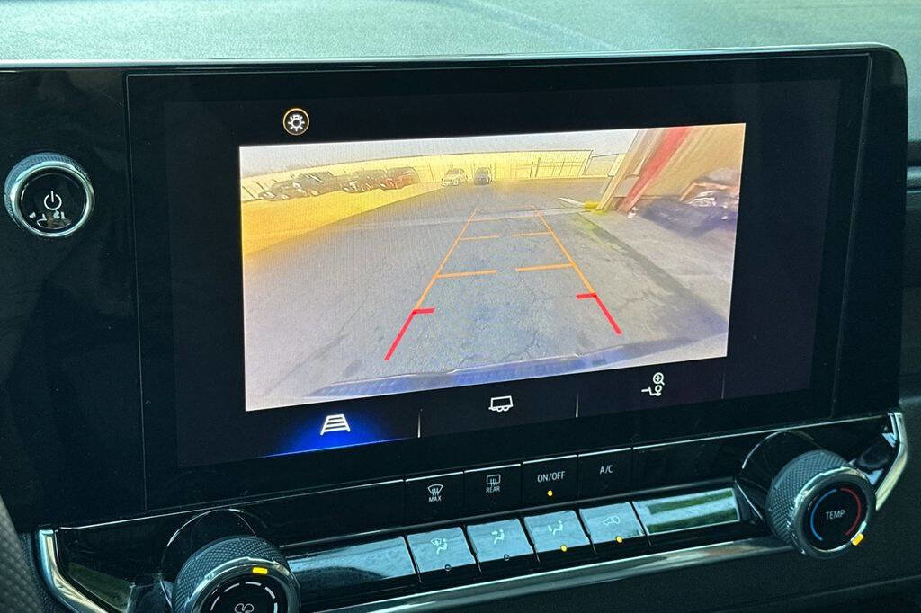 Used 2023 Chevrolet Colorado Trail Boss w/ Advanced Trailering Package image 18