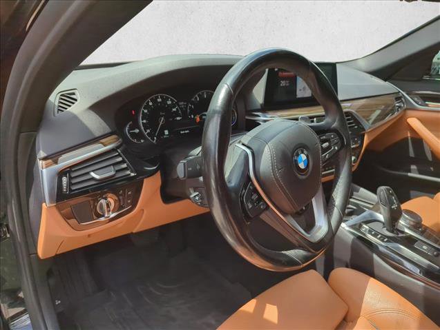 Used 2019 BMW 530i xDrive w/ Convenience Package image 10