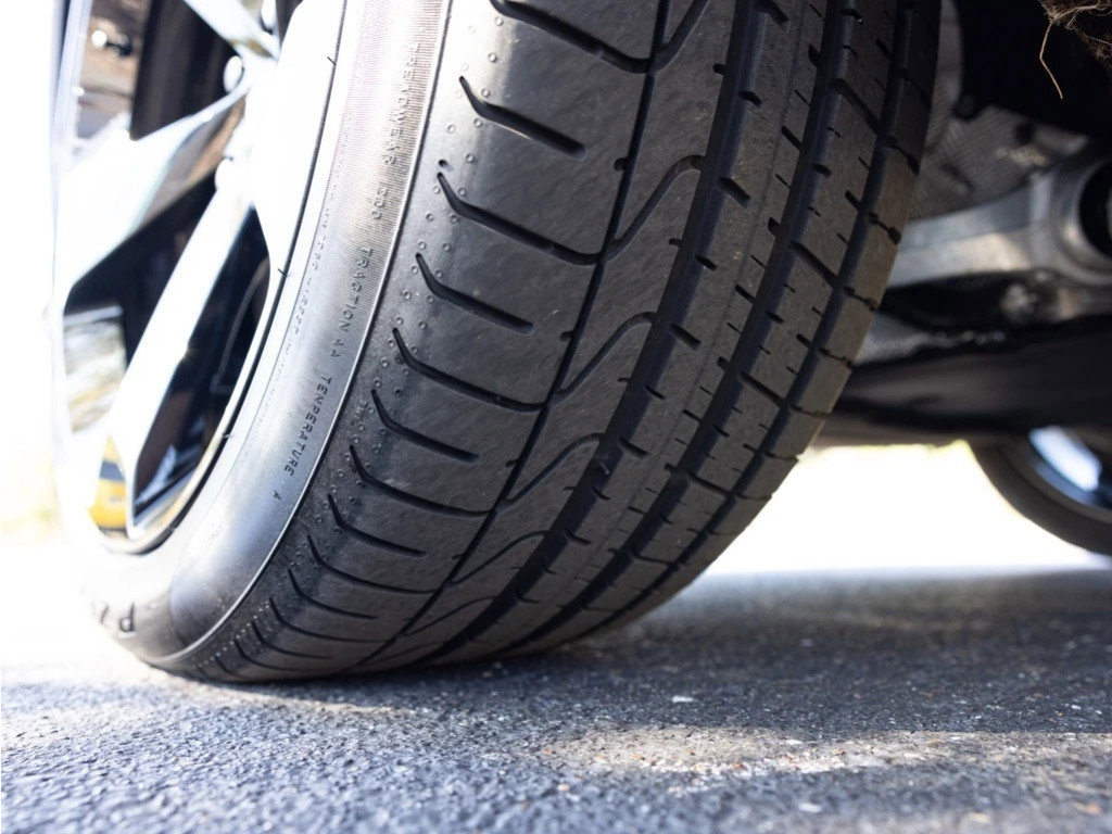 Certified 2024 Bentley Bentayga Extended Wheelbase image 66