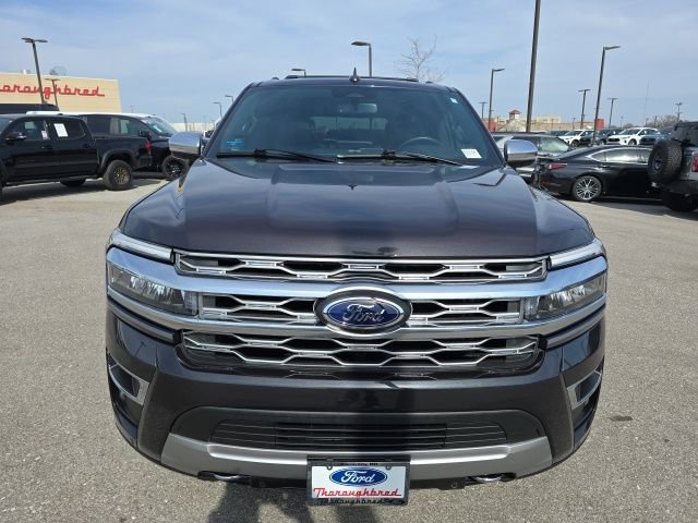 Used 2024 Ford Expedition Platinum AWD/4WD image 8