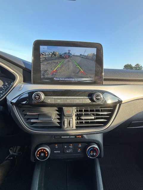 Used 2022 Ford Escape SE image 21