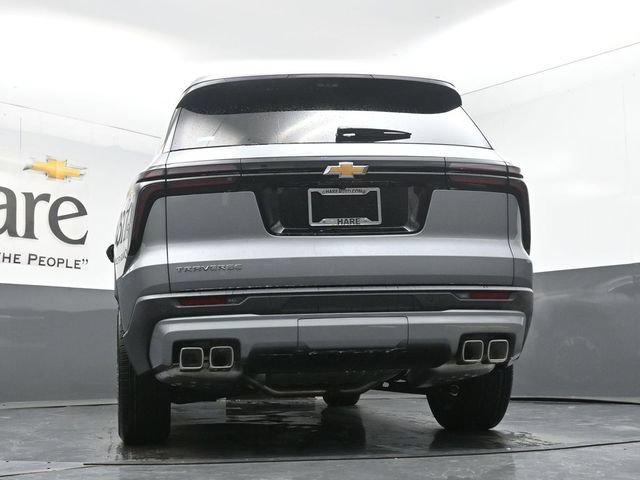 New 2027 Chevrolet Traverse LT w/ Sun and Wheel Package FWD image 33