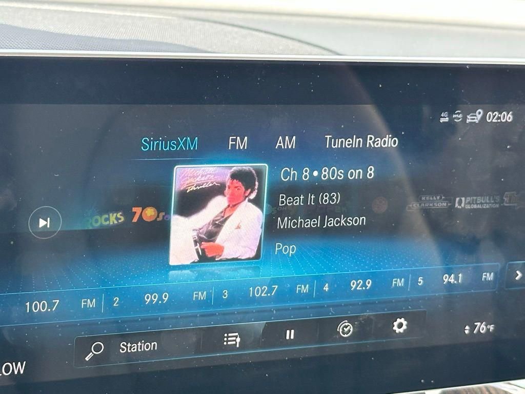 Used 2022 Mercedes-Benz GLC 300 image 24