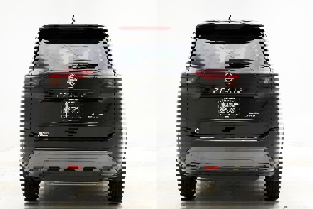 Used 2023 Nissan Rogue SL w/ SL Premium Package image 7