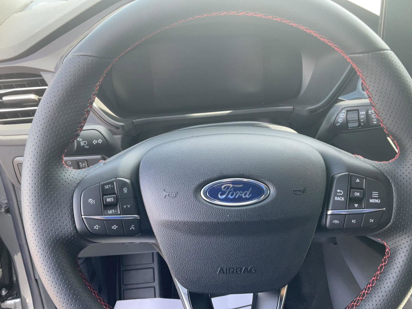 New 2025 Ford Escape ST-Line w/ Tech Pack #1 image 13