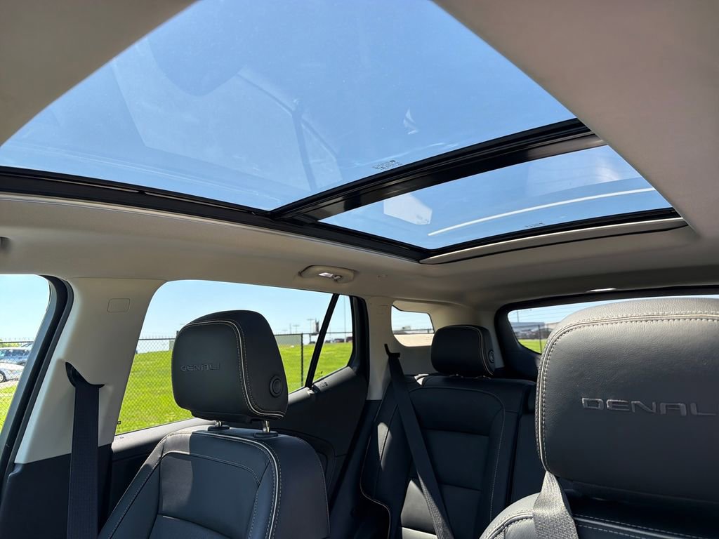 Used 2020 GMC Terrain Denali w/ Denali Premium Package image 23