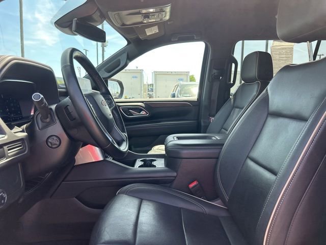 Used 2024 Chevrolet Suburban Premier image 15