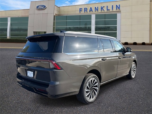 New 2026 Lincoln Navigator L Black Label image 7