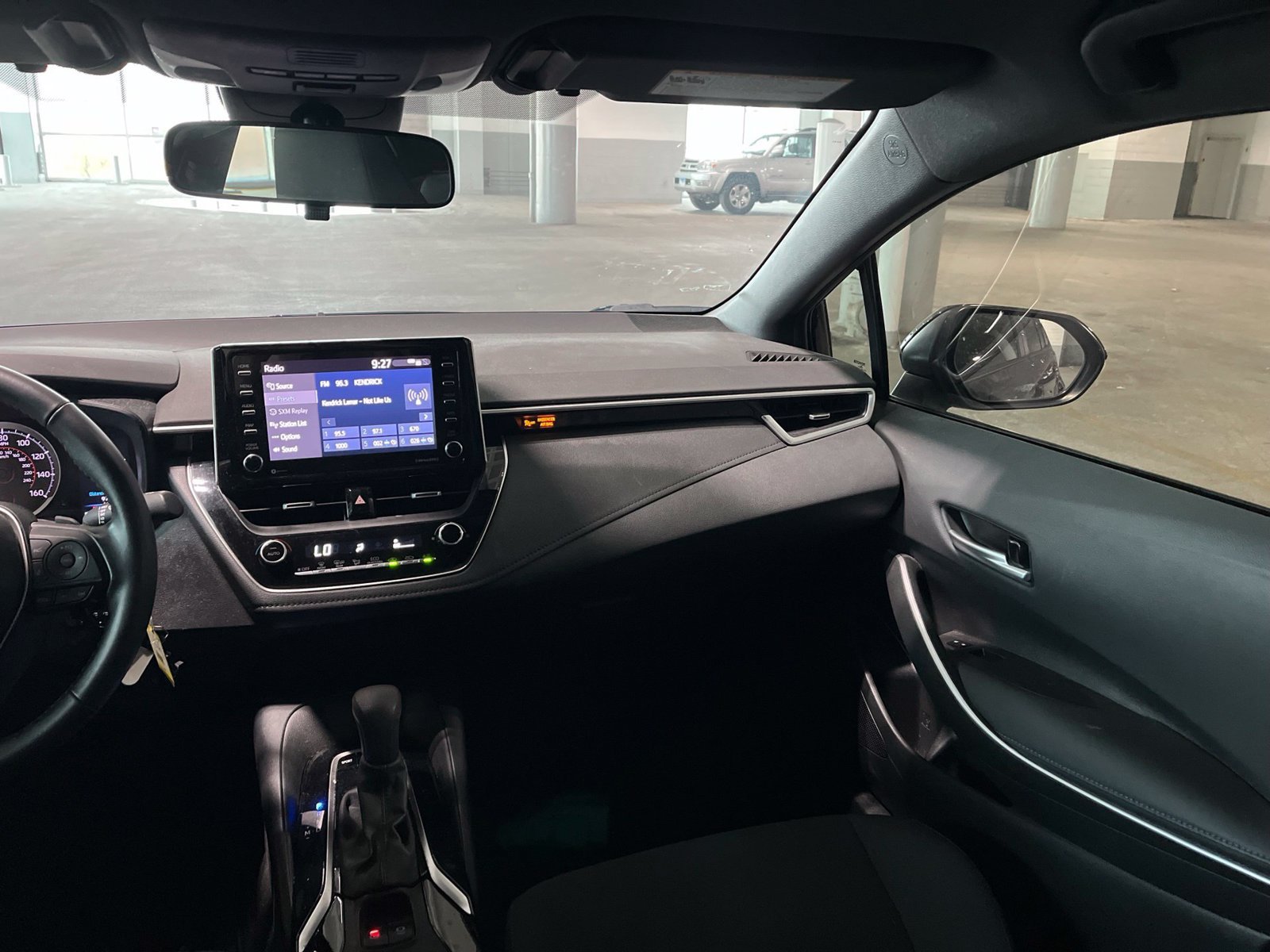 Used 2021 Toyota Corolla SE FWD image 34
