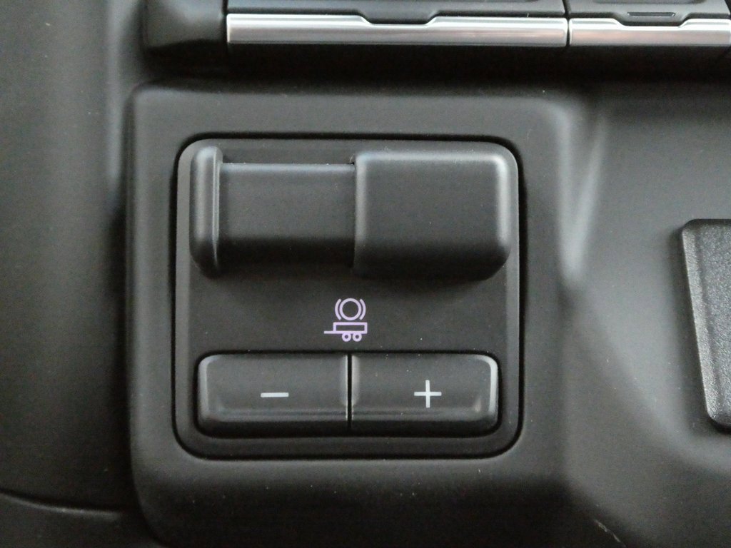 New 2025 GMC Sierra 3500 Pro image 13