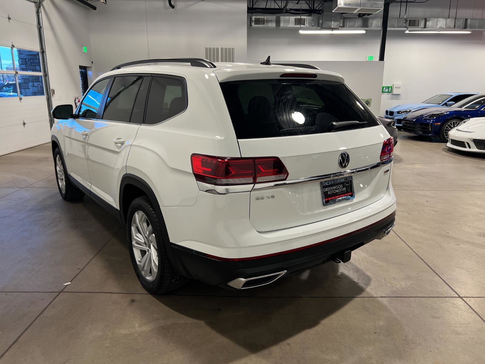 Used 2022 Volkswagen Atlas SE w/ Panoramic Sunroof Package image 5