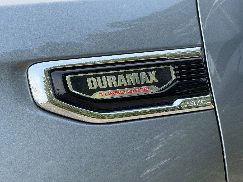 Used 2020 GMC Sierra 1500 SLT w/ SLT Premium Package image 4