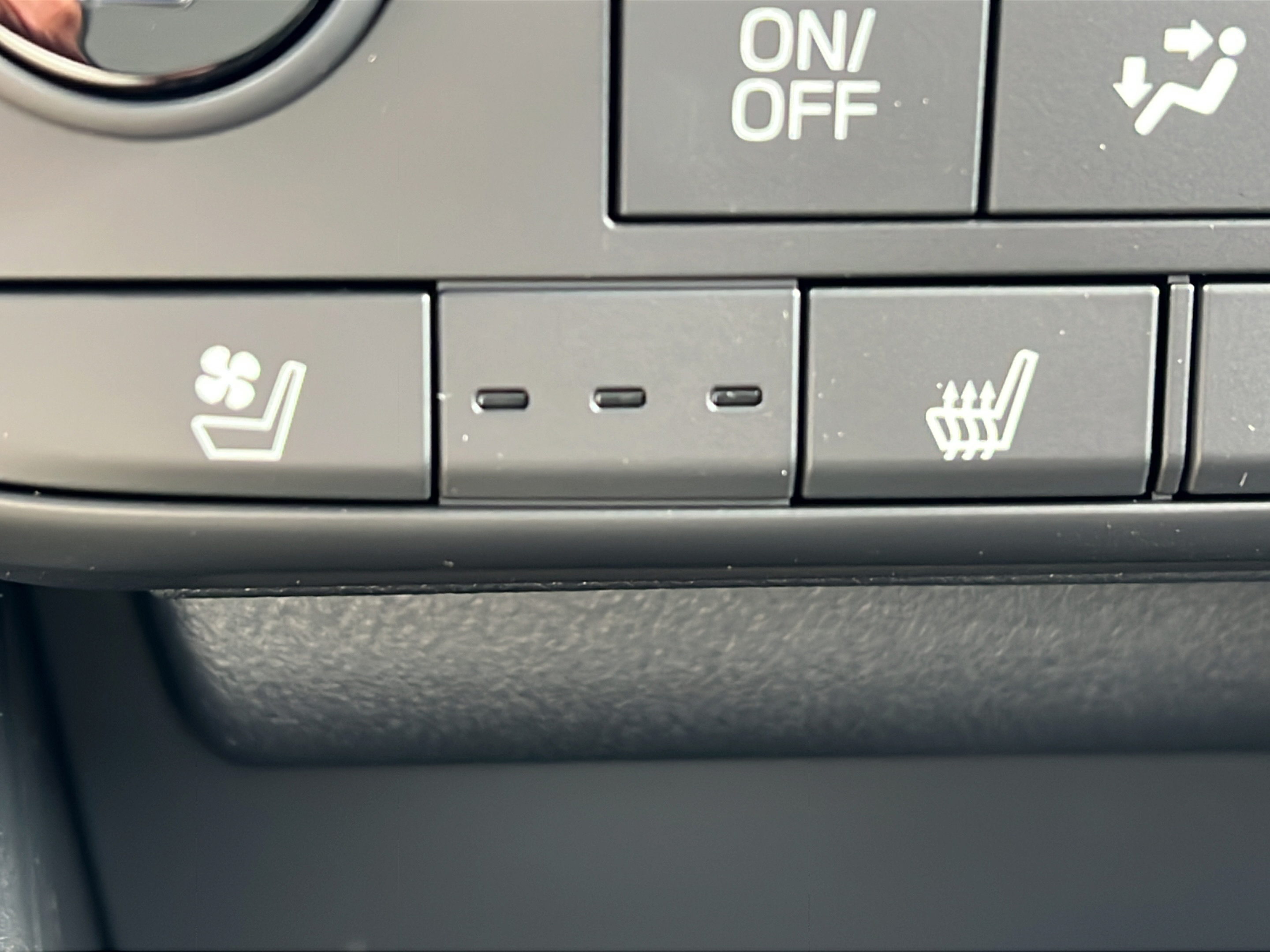 New 2026 Subaru Outback Touring XT AWD/4WD image 18