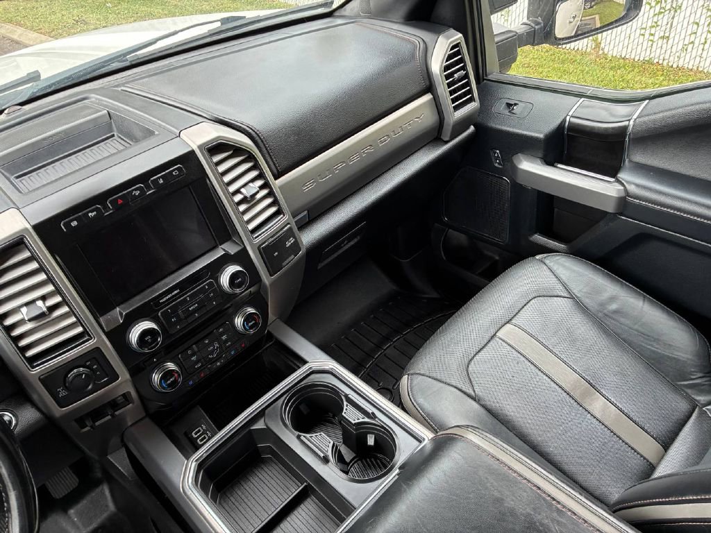 Used 2018 Ford F350 Platinum w/ Platinum Ultimate Package AWD/4WD image 20
