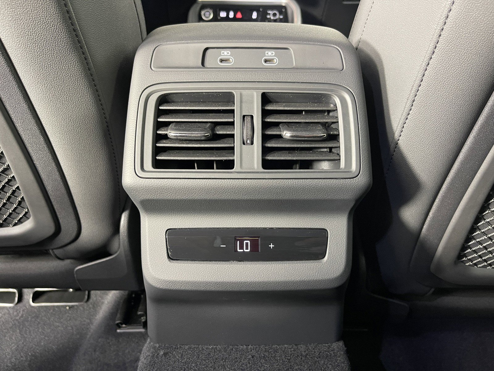 New 2025 Audi Q5 Premium image 36