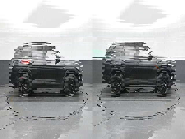 New 2026 Volkswagen Atlas SE image 8