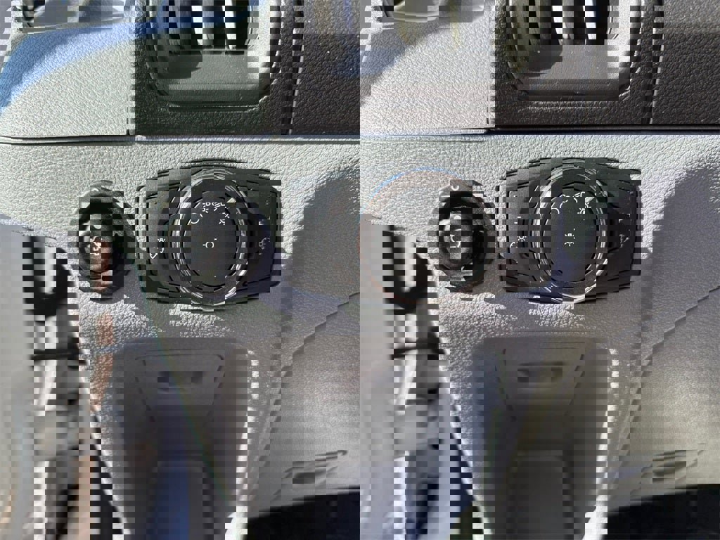 Used 2017 Ford Transit 350 XLT image 16