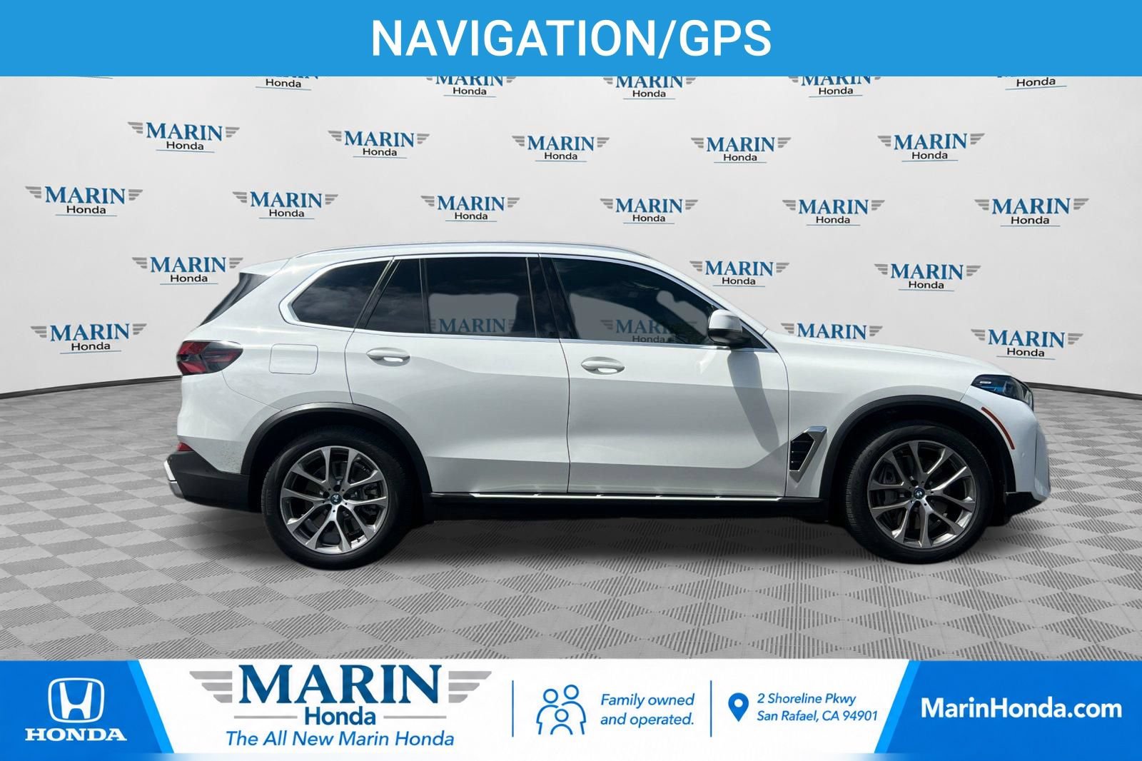 Used 2025 BMW X5 xDrive50e AWD/4WD image 2