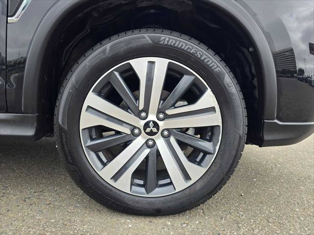 Used 2024 Mitsubishi Outlander Sport SE AWD/4WD image 9