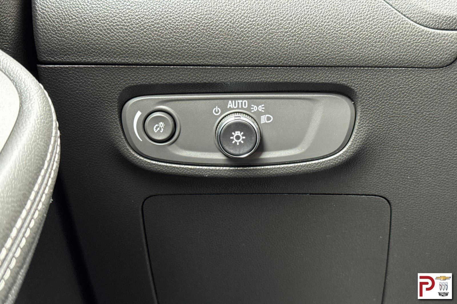 Certified 2024 Buick Encore GX Preferred w/ Advanced Technology Package AWD/4WD image 31