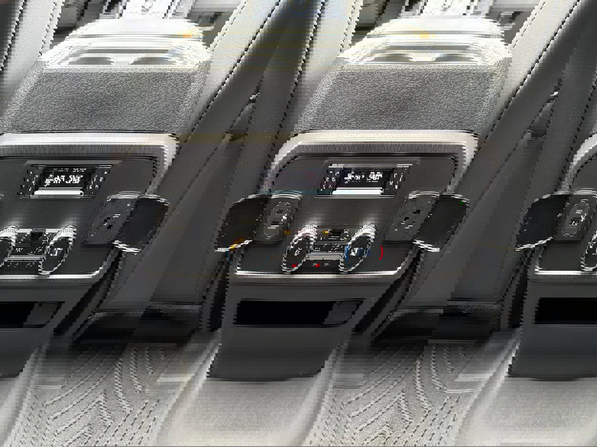 Used 2023 Ford Expedition Max Platinum image 27