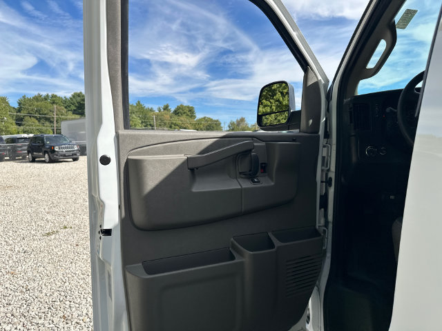 Certified 2025 Chevrolet Express 2500 w/ Driver Convenience Package RWD image 17
