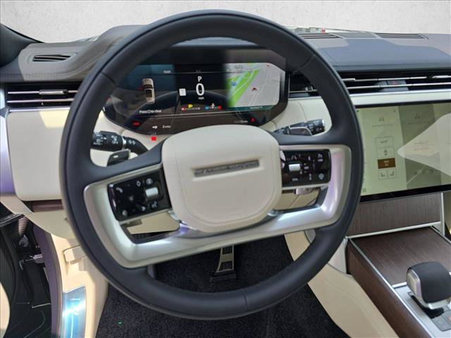 New 2026 Land Rover Range Rover Long Wheelbase SE AWD/4WD image 20
