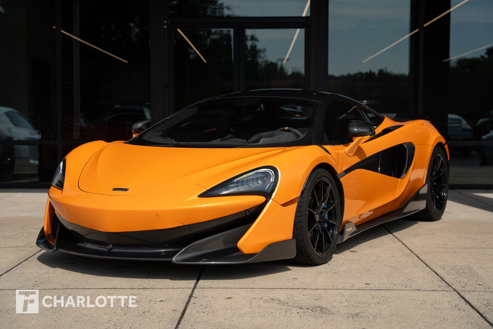 Used 2019 McLaren 600LT RWD image 8
