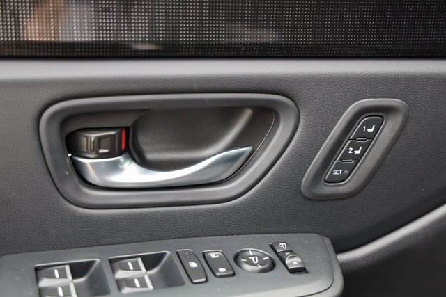 New 2025 Honda Pilot Black Edition image 22