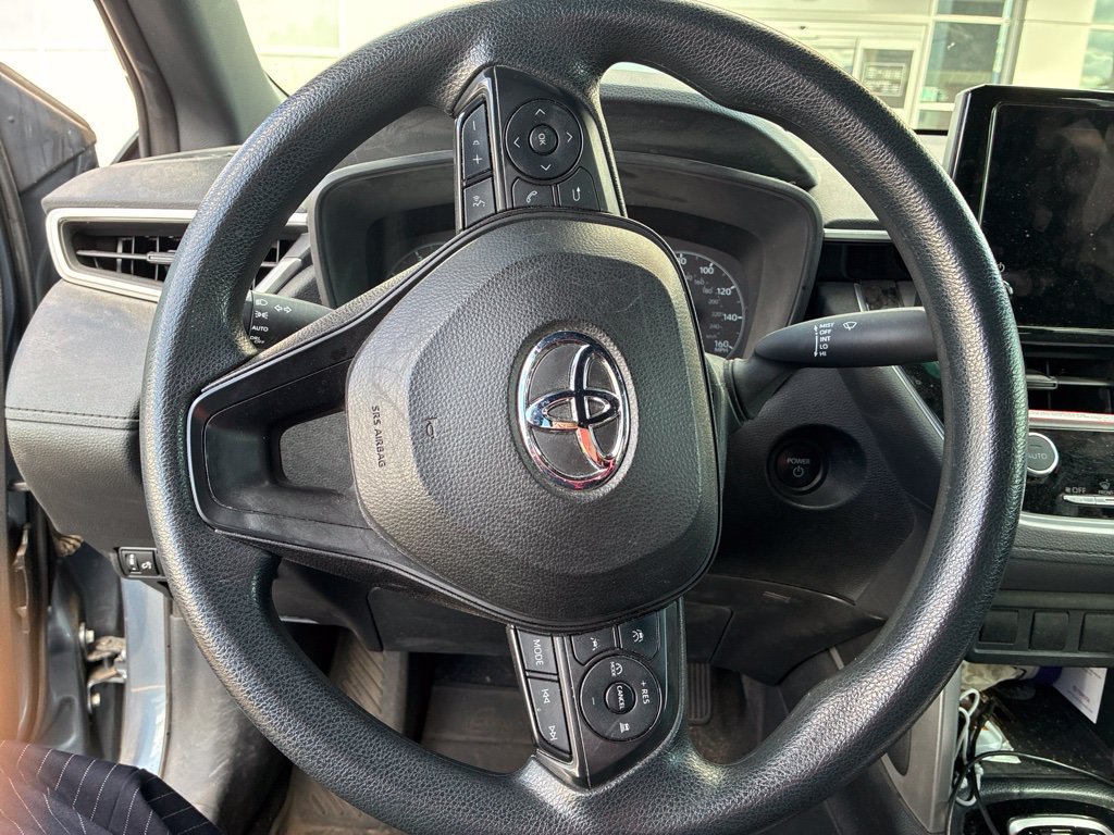 Used 2024 Toyota Corolla Cross AWD Hybrid image 9