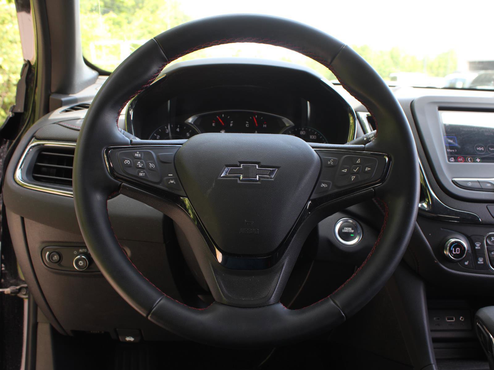 Used 2024 Chevrolet Equinox RS AWD/4WD image 8
