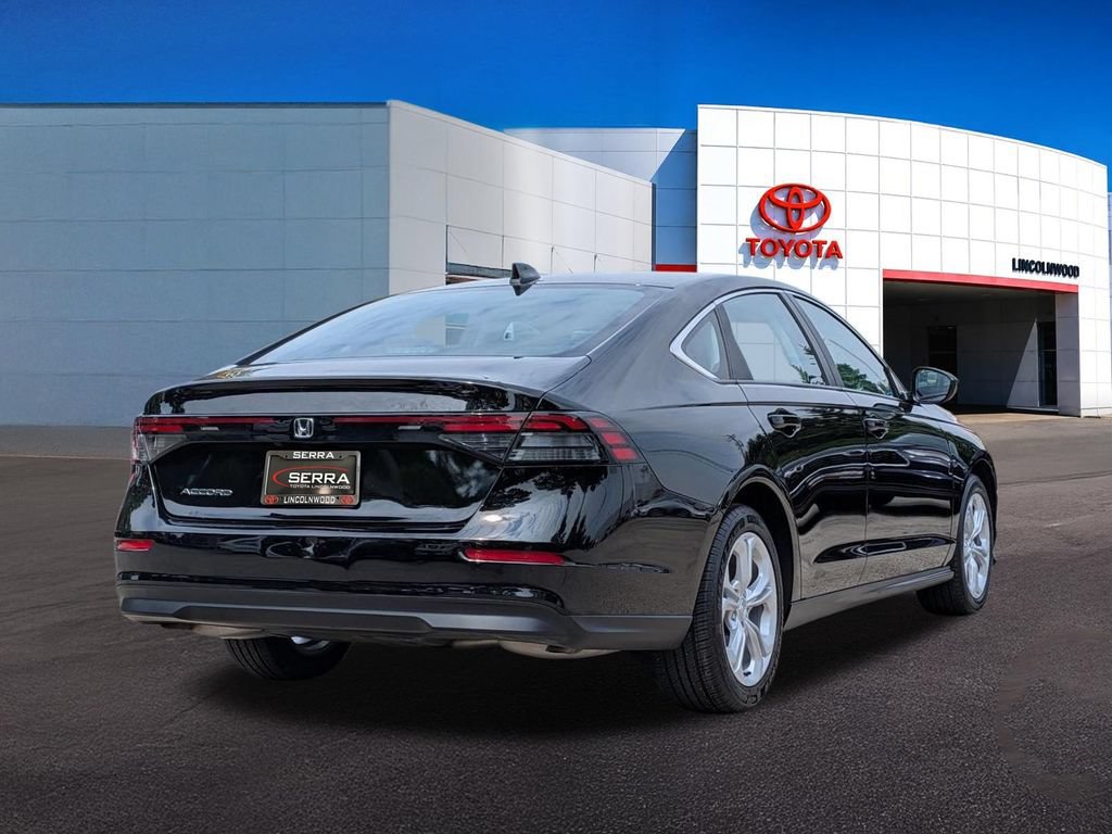 Used 2025 Honda Accord LX image 10