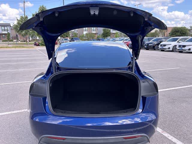 Used 2024 Tesla Model 3 Standard Range RWD image 37