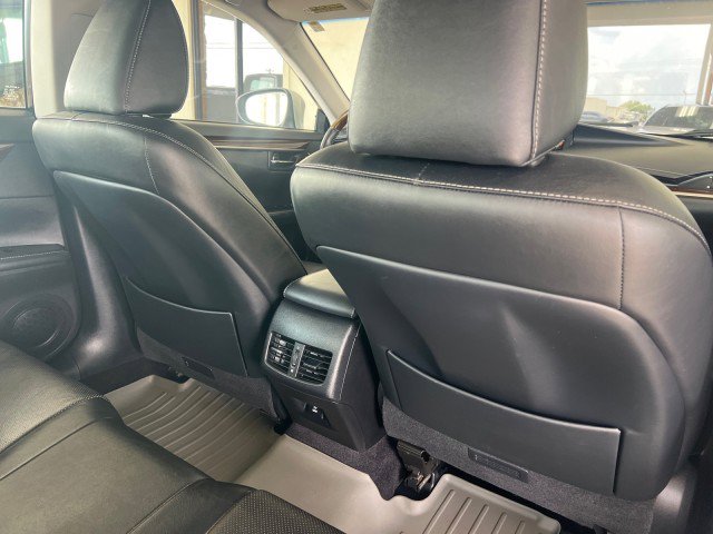 Used 2014 Lexus ES 350 w/ Luxury Package image 30