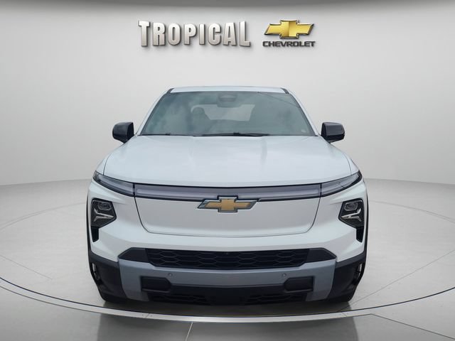 New 2026 Chevrolet Silverado EV LT w/ Plus Package AWD/4WD image 8